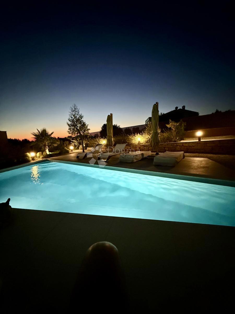 Hiša Kringa, Tinjan, 120m2