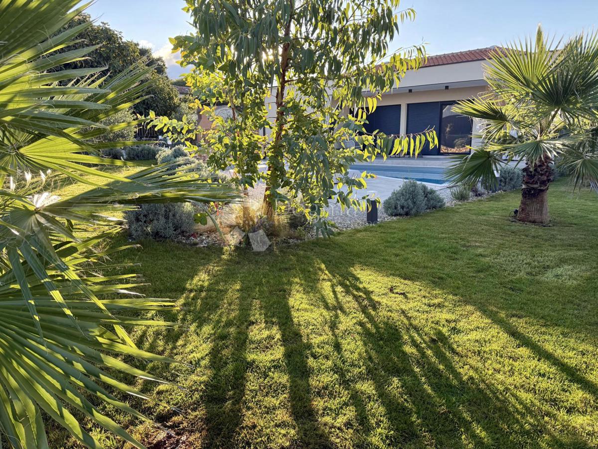 Hiša Kringa, Tinjan, 120m2