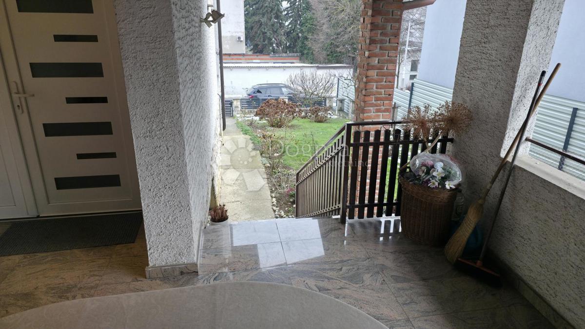 Hiša Centar, Bjelovar, 125m2