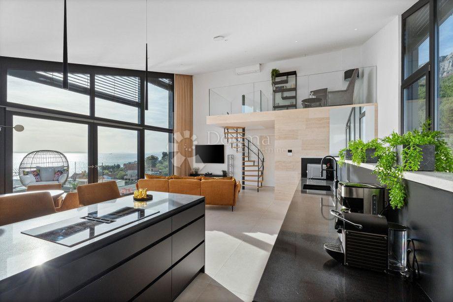 Hiša Jesenice, Dugi Rat, 450m2