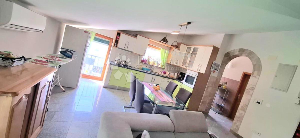 Hiša Mastrinka, Trogir - Okolica, 364m2