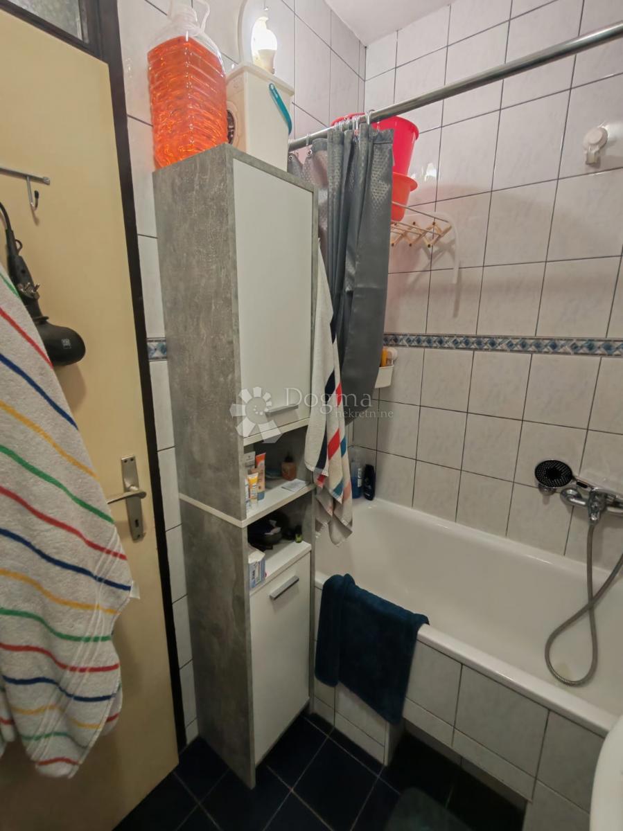 Stanovanje Sopnica, Sesvete, 55m2