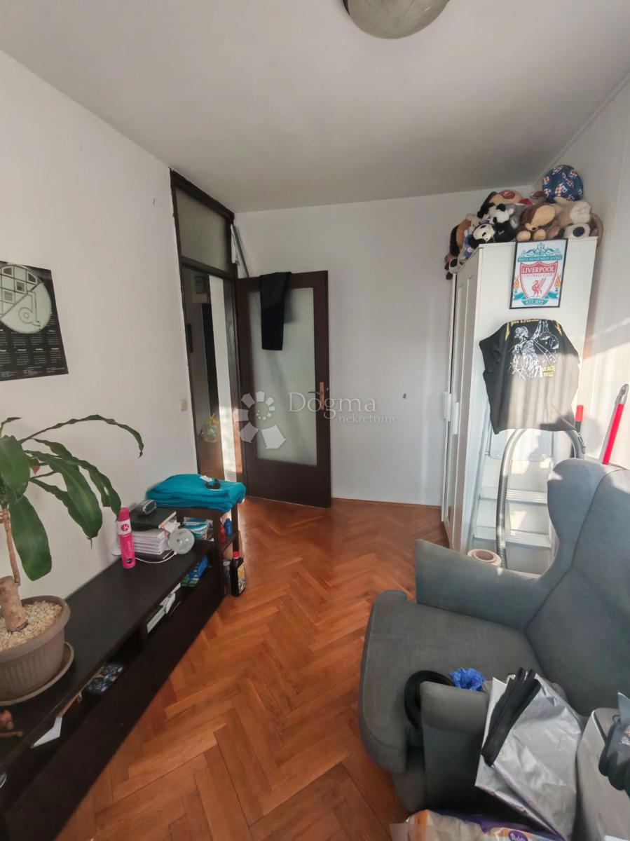 Stanovanje Sopnica, Sesvete, 55m2