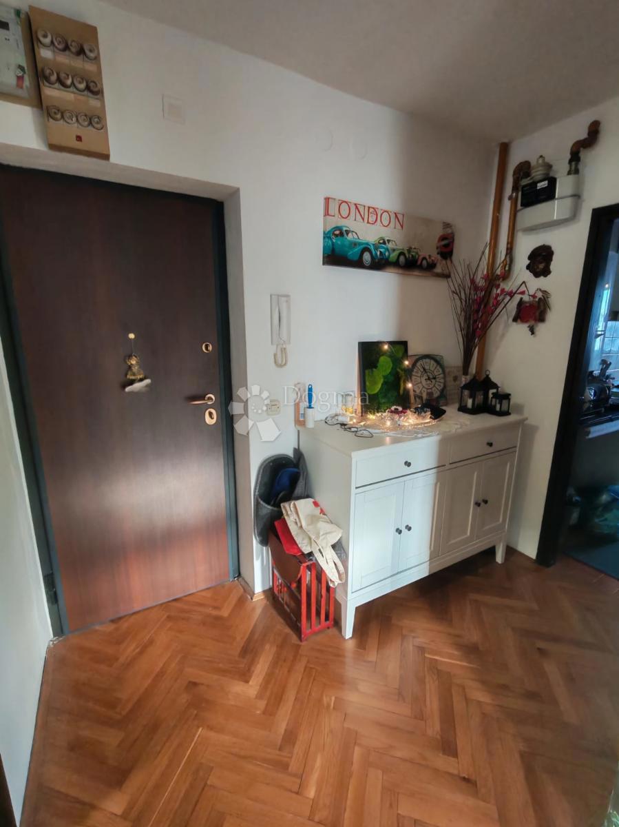 Stanovanje Sopnica, Sesvete, 55m2