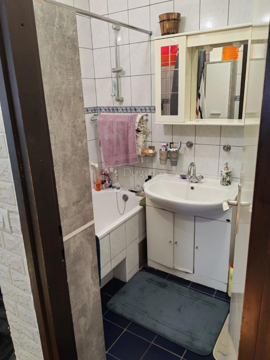 Stanovanje Sopnica, Sesvete, 55m2