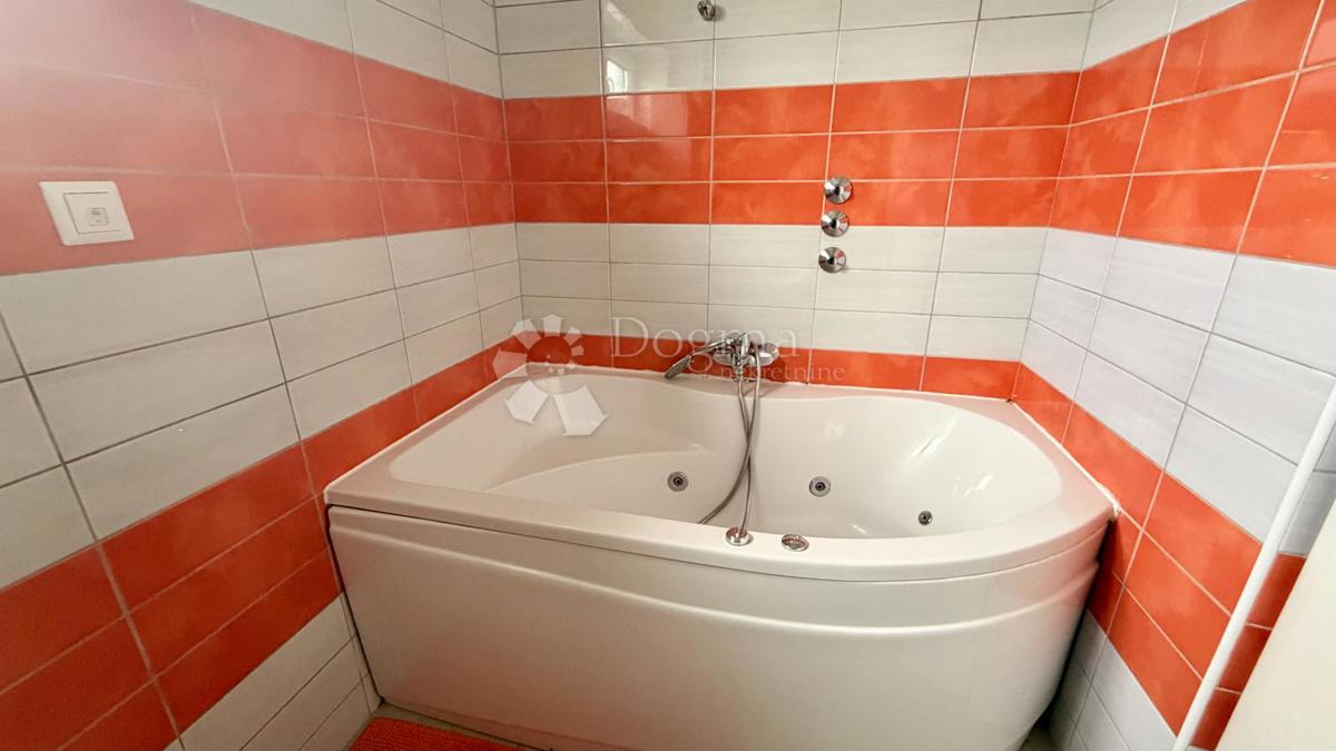 Hiša Centar, Bjelovar, 400m2