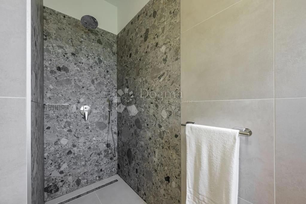 Hiša Burići, Kanfanar, 135m2