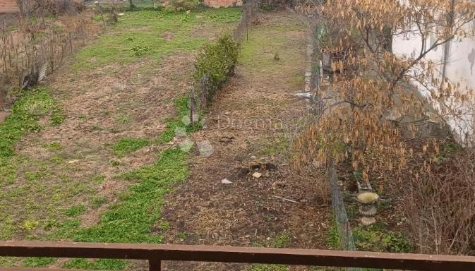 Hiša Donji grad, Osijek, 160m2