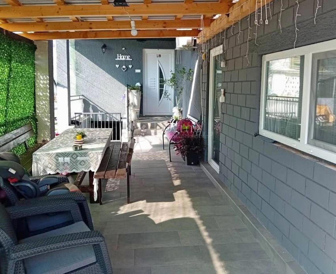 Hiša Prigorje Brdovečko, Brdovec, 162m2