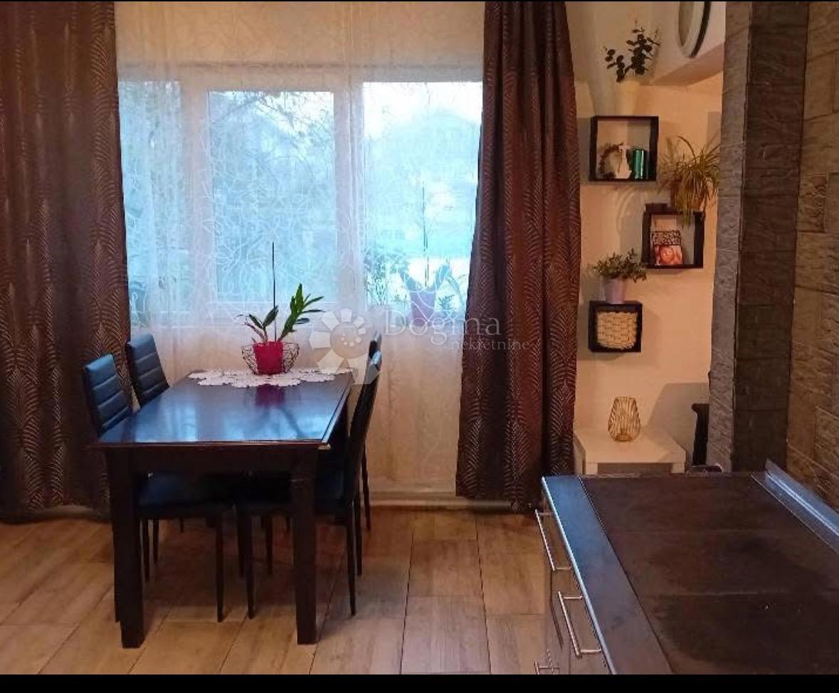 Hiša Prigorje Brdovečko, Brdovec, 162m2