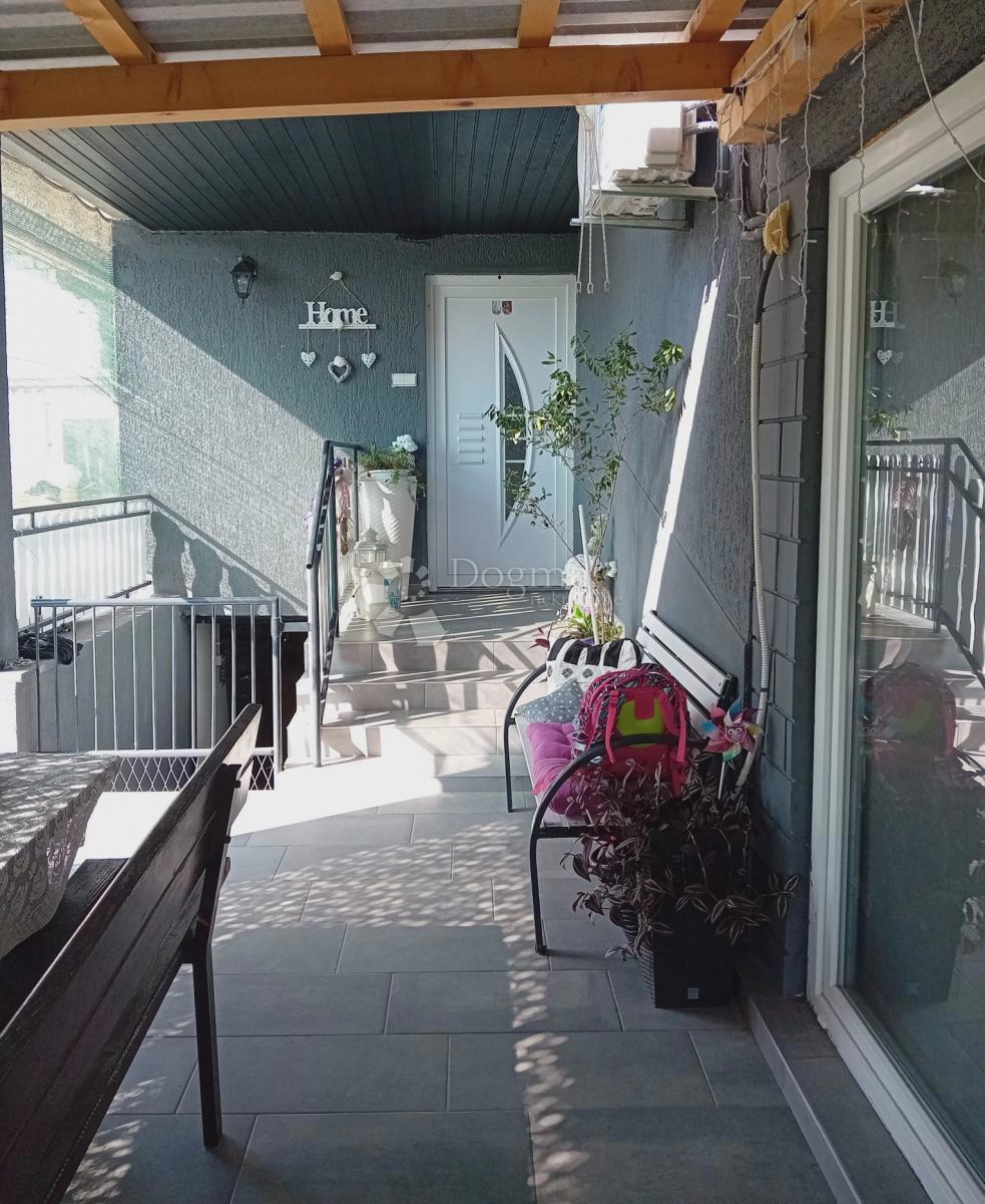 Hiša Prigorje Brdovečko, Brdovec, 162m2