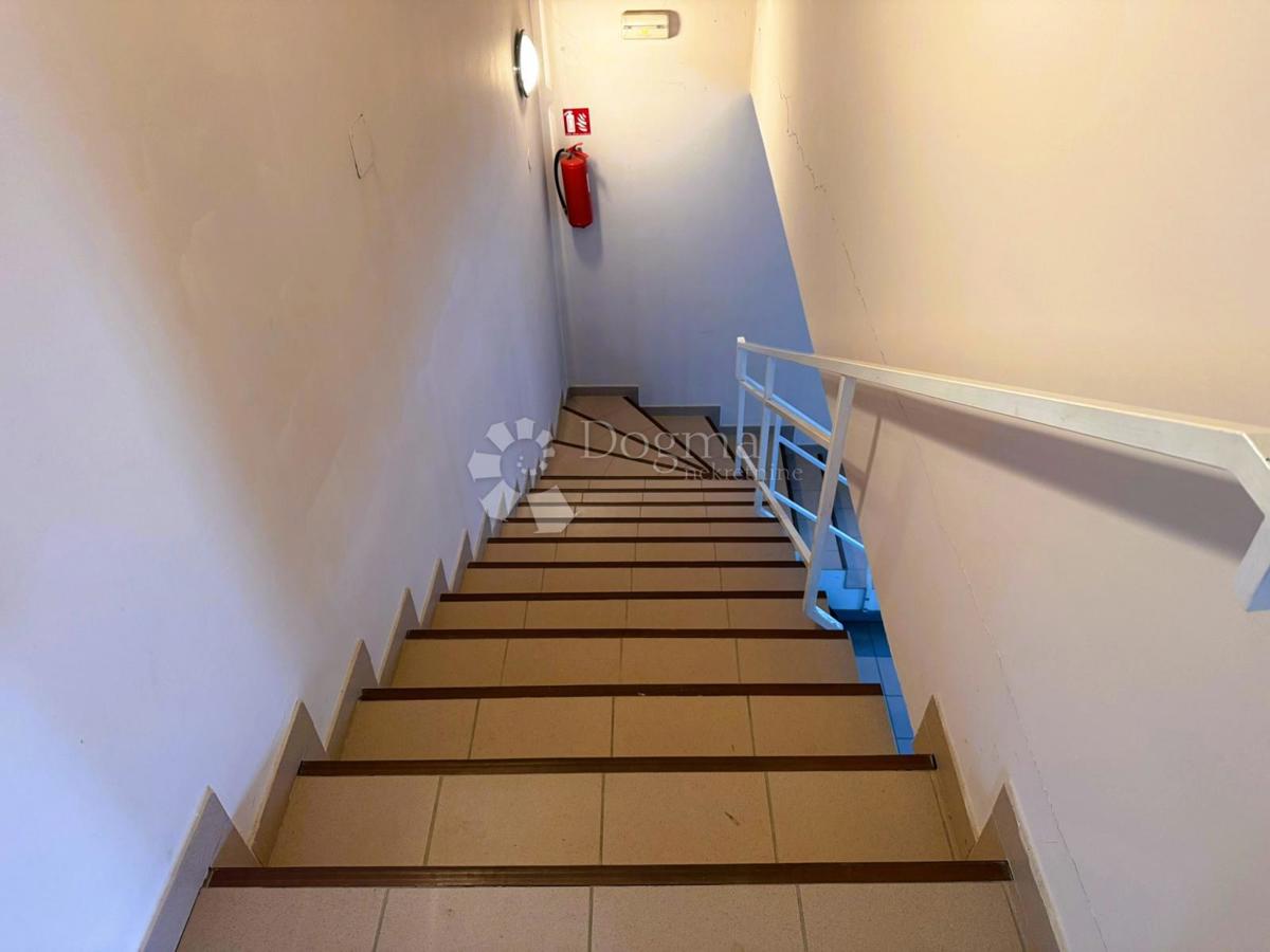 Poslovni prostor Bartolovec, Trnovec Bartolovečki, 264,63m2