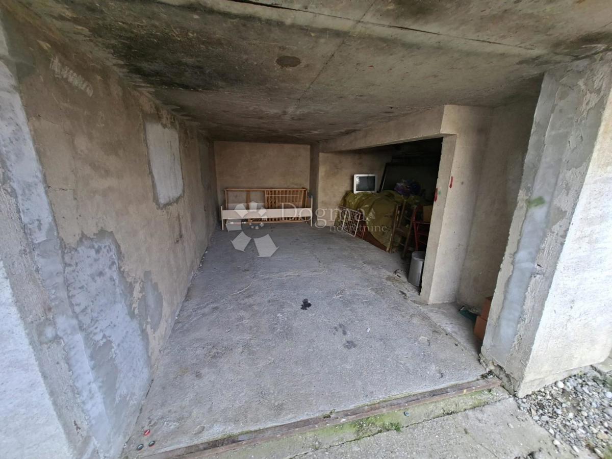 Hiša Jalševec Nartski, Rugvica, 200m2