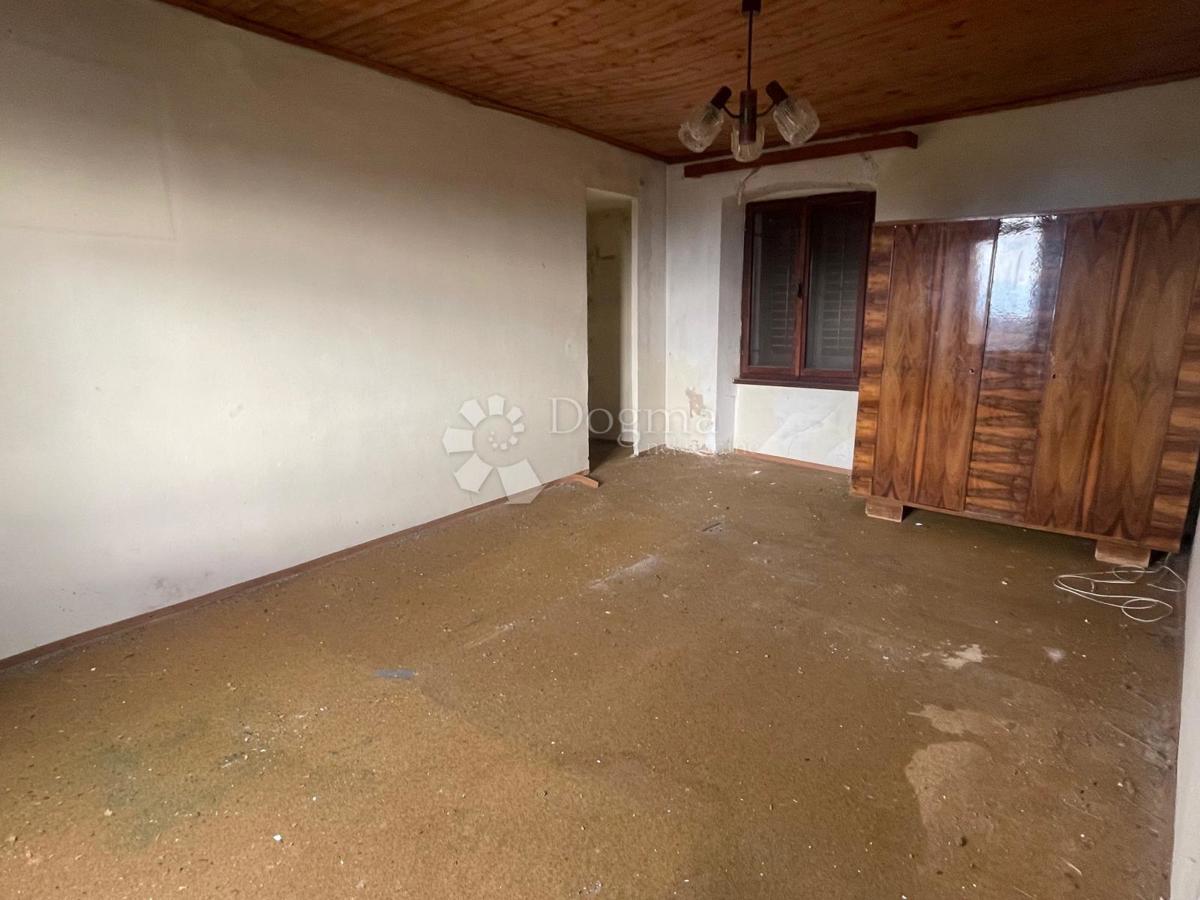 Hiša Buje, Buje, Buje, Istarska županija, 200m2