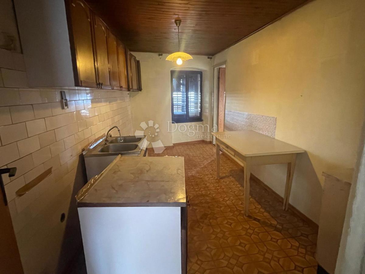 Hiša Buje, Buje, Buje, Istarska županija, 200m2