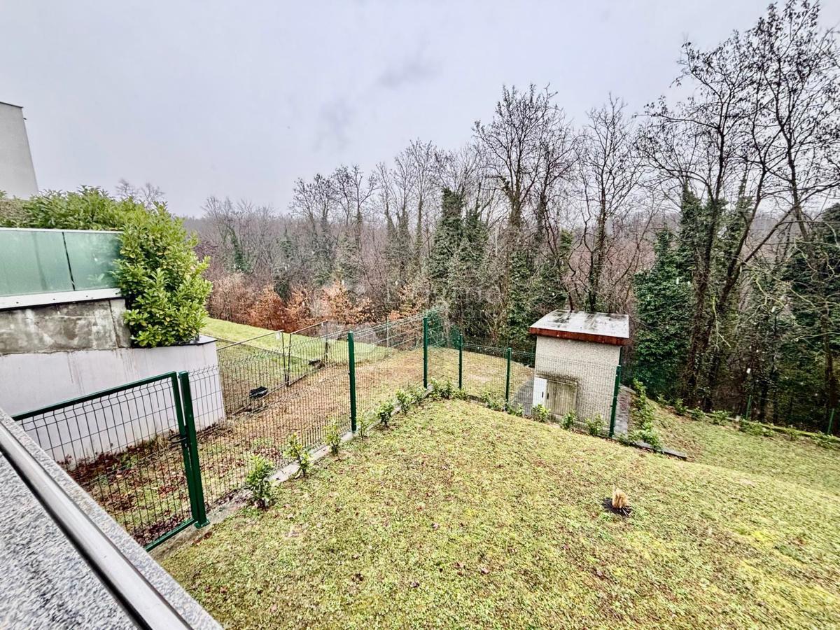 Stanovanje Jelenovac, Črnomerec, 105,39m2