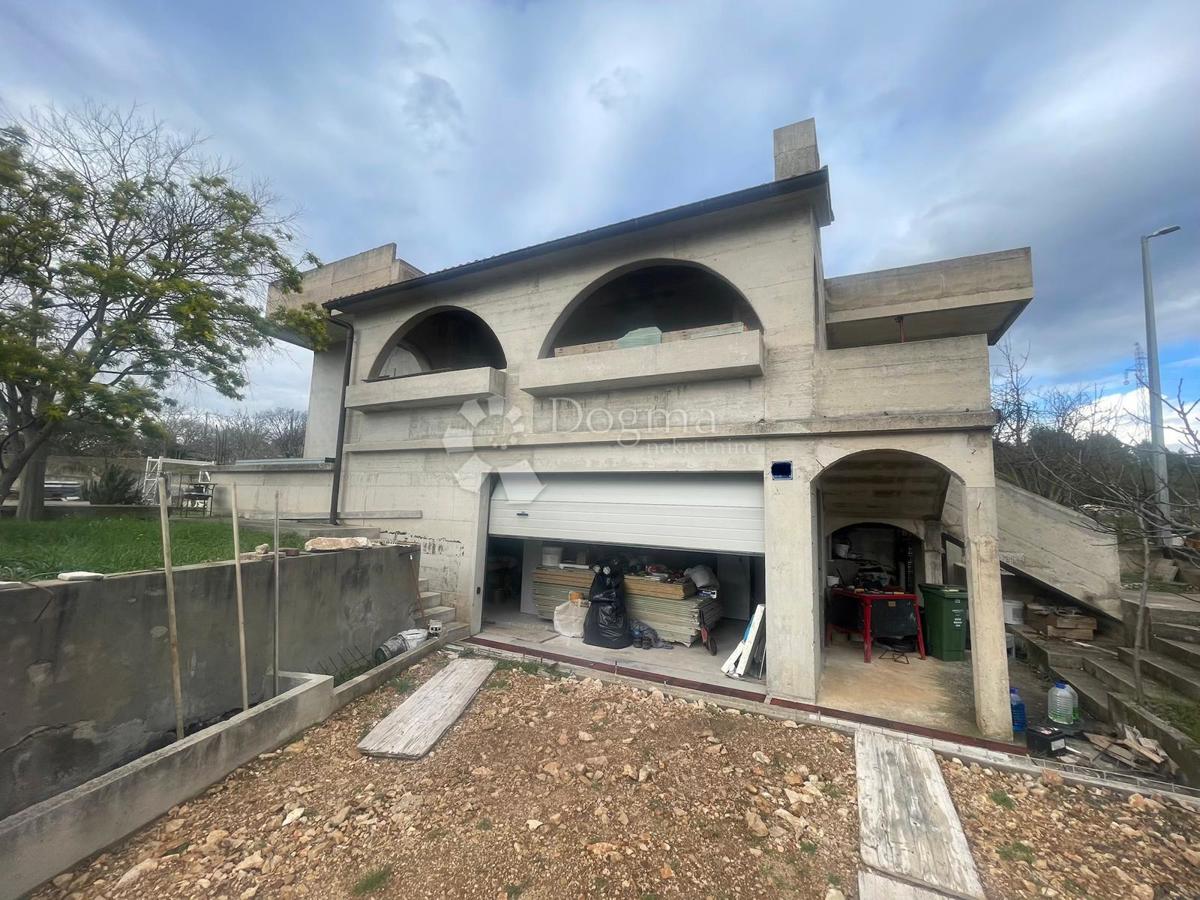 Hiša Bilice, Šibenik - Okolica, 418,17m2