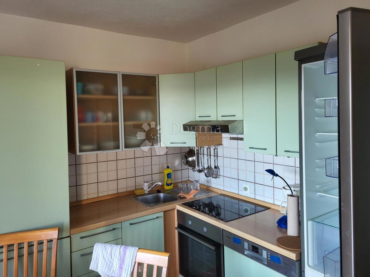 Hiša Novi Vinodolski, 345m2