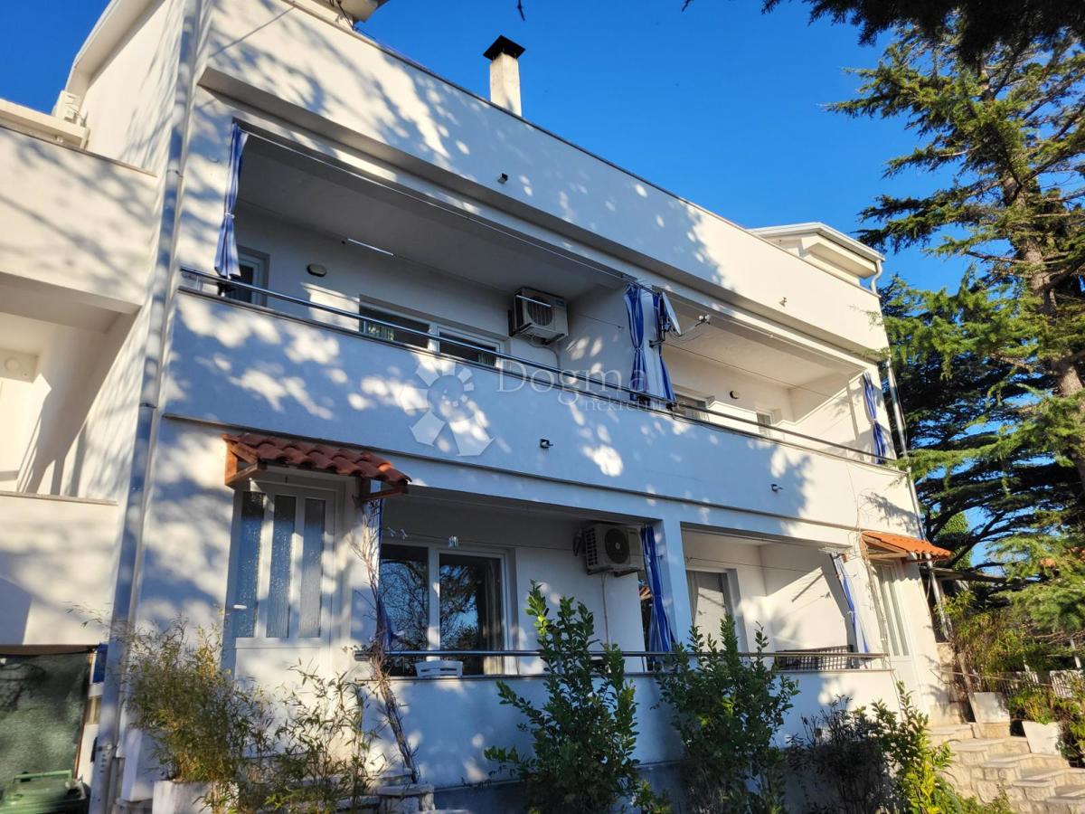 Hiša Novi Vinodolski, 345m2