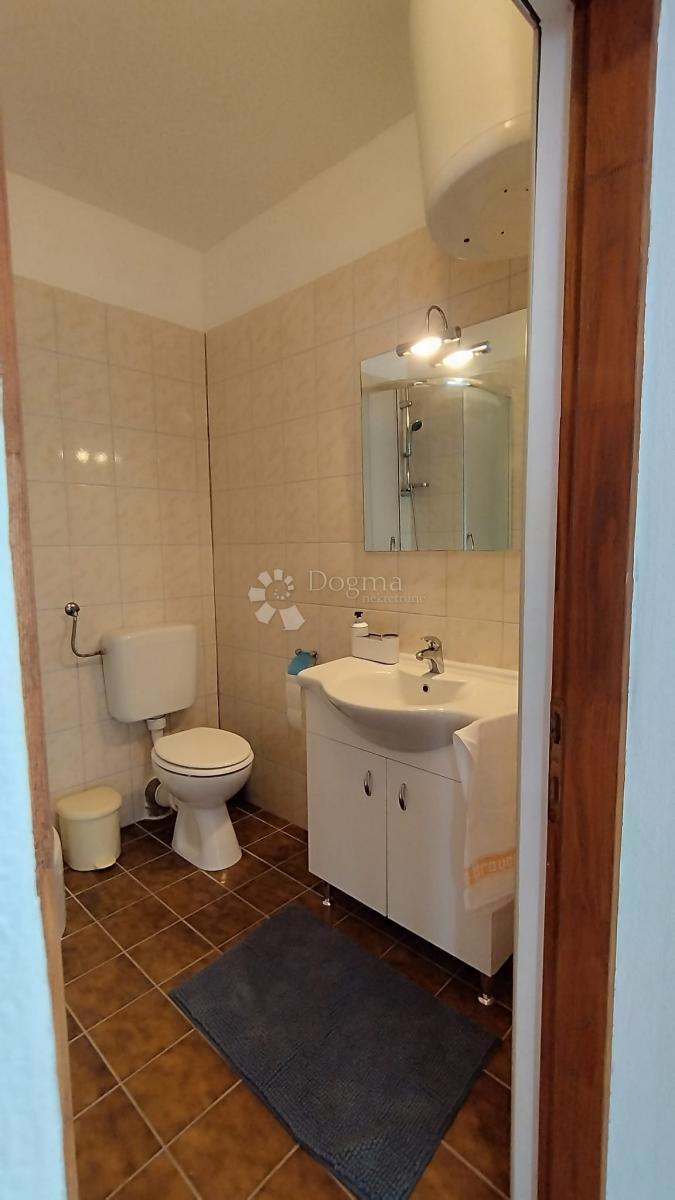 Hiša Mulo, Vrsi, 398,58m2