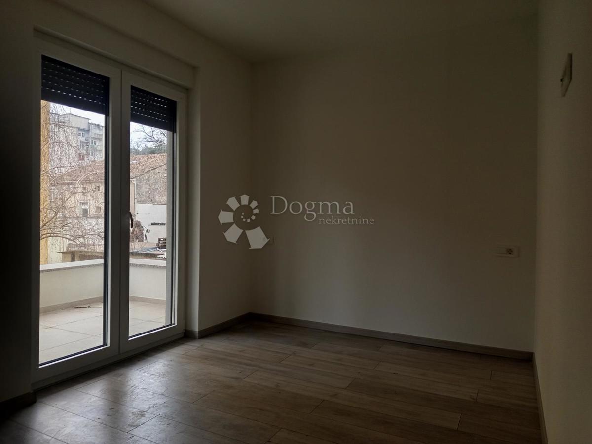 Stanovanje Centar, Pula, 54m2