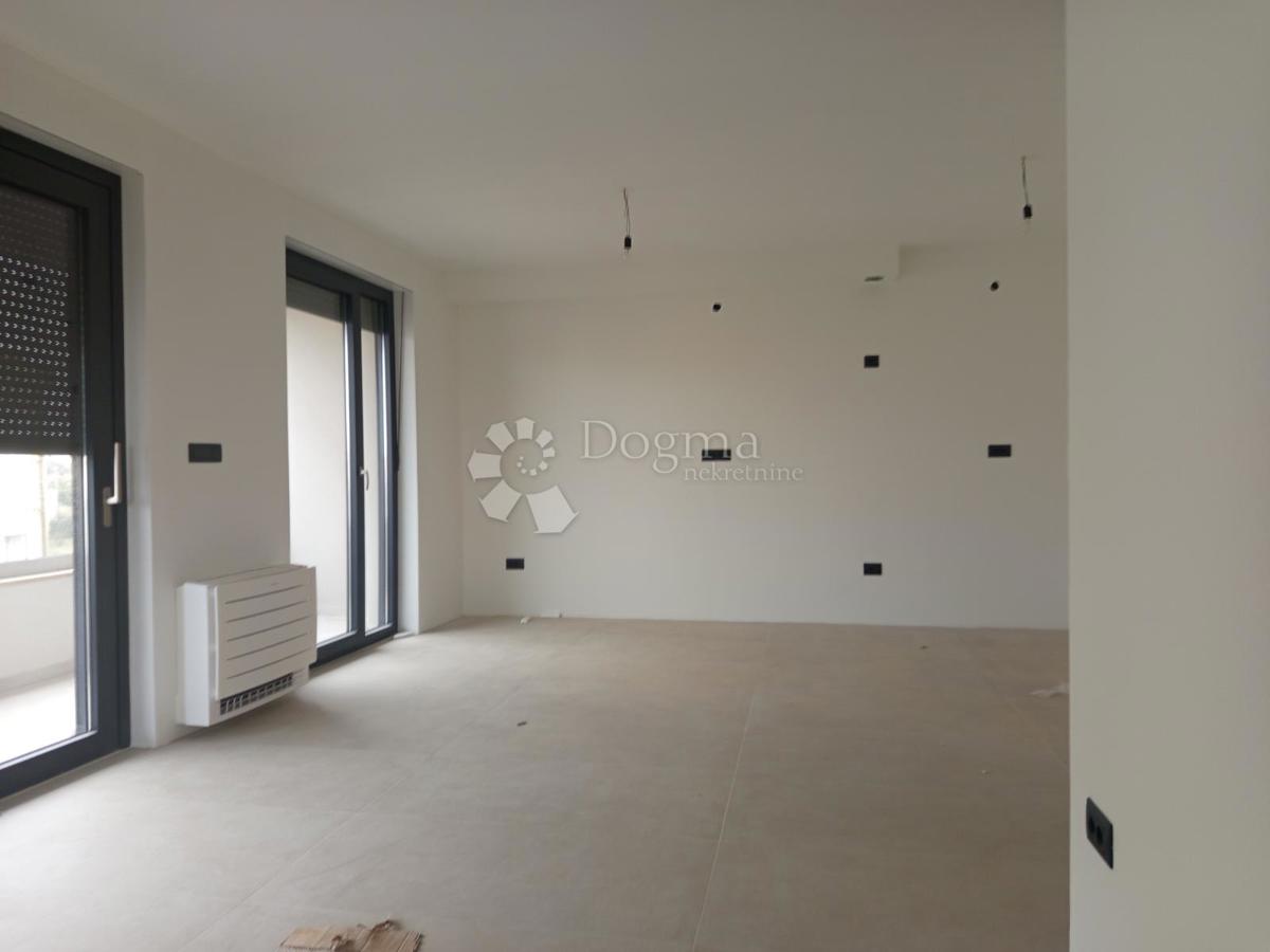 Stanovanje Valdebek, Pula, 57m2