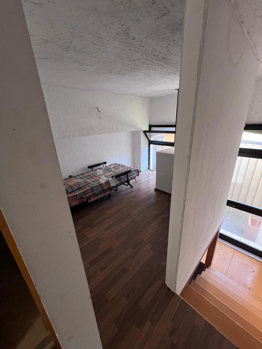 Poslovni prostor Červar-Porat, Poreč, 37m2