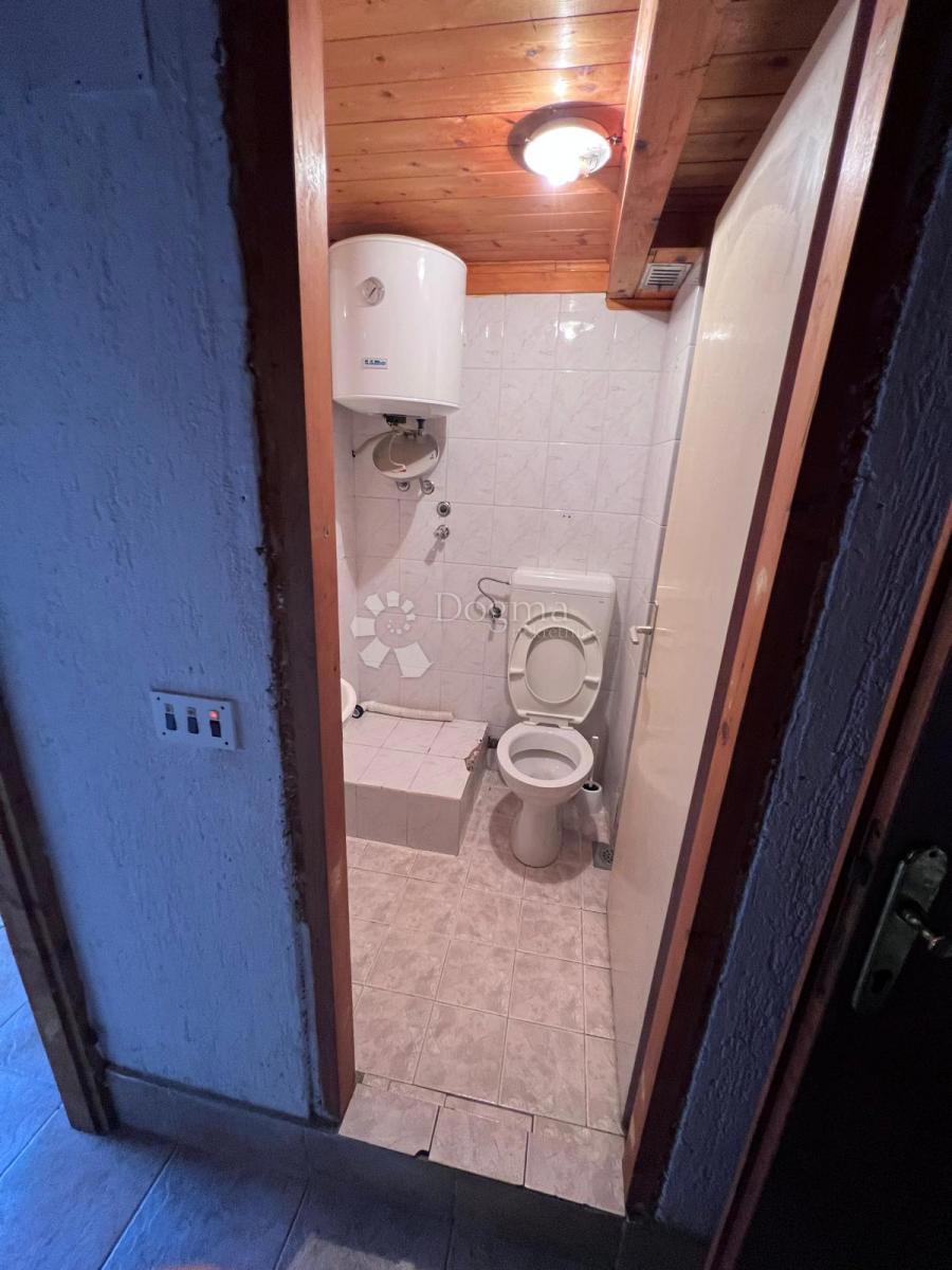 Poslovni prostor Červar-Porat, Poreč, 37m2