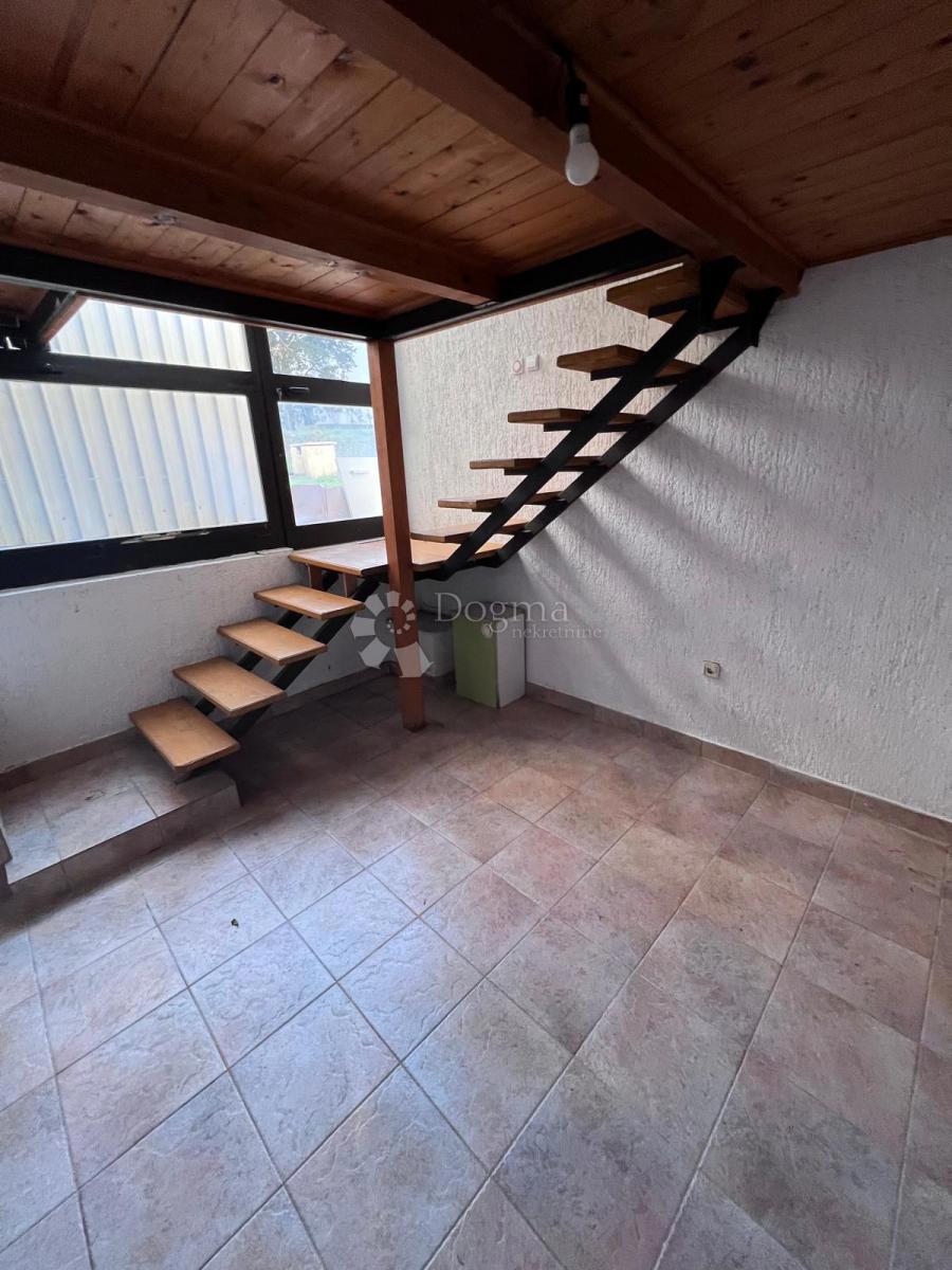 Poslovni prostor Červar-Porat, Poreč, 37m2