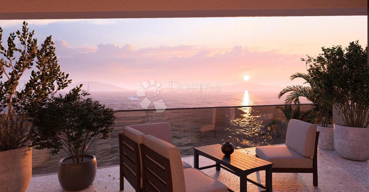 ČIOVO - PRVA VRSTA DO MORJA, VRHUNSKA LOKACIJA