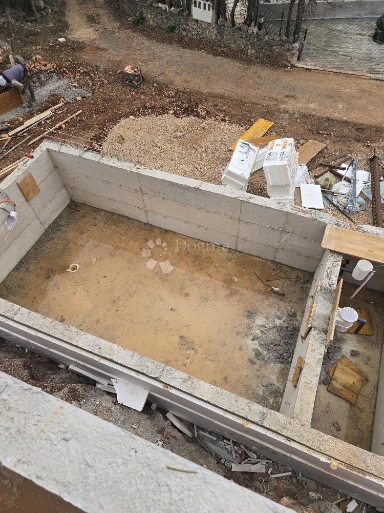 Hiša Hlapa, Dobrinj, 140m2