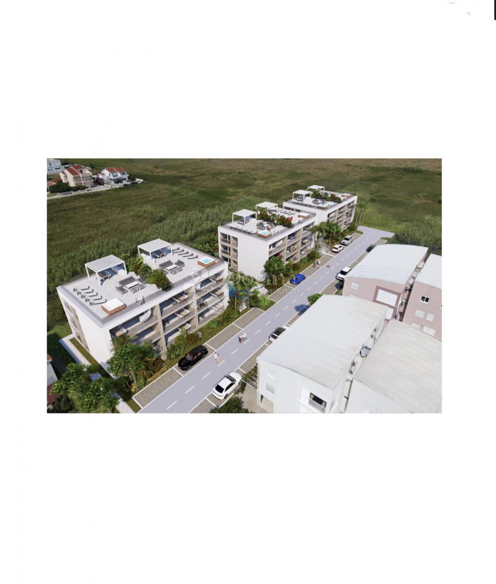 Zazidljivo zemljišče Sabunike, Privlaka, 2.984m2