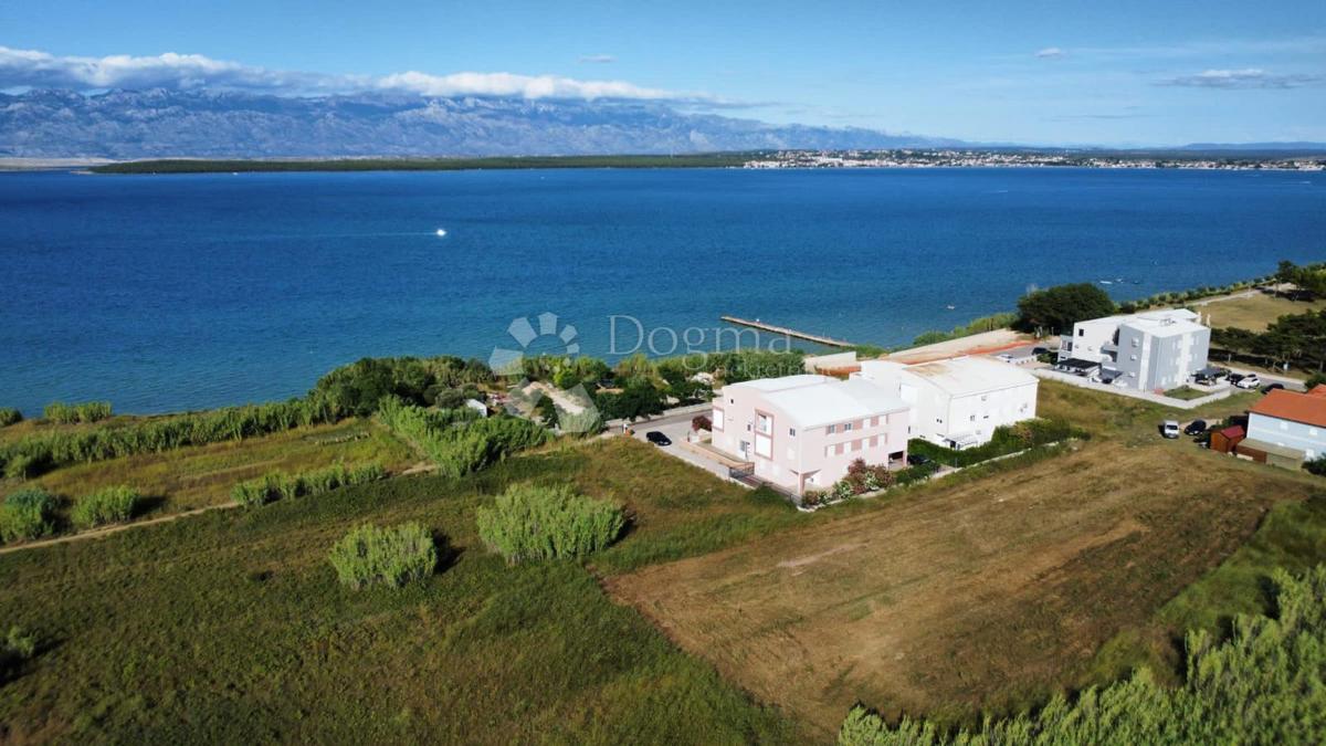 Zazidljivo zemljišče Sabunike, Privlaka, 2.984m2