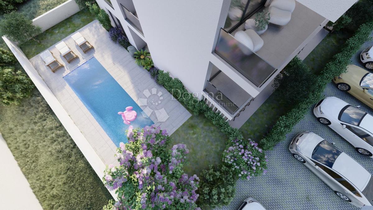 Zazidljivo zemljišče Sabunike, Privlaka, 2.984m2