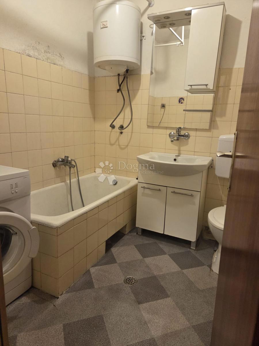 Stanovanje Belišće, 84,44m2