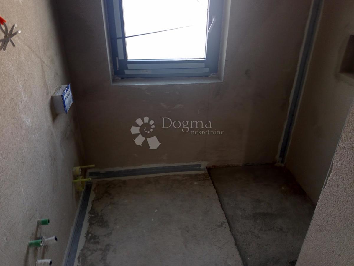 Stanovanje Valdebek, Pula, 93,66m2