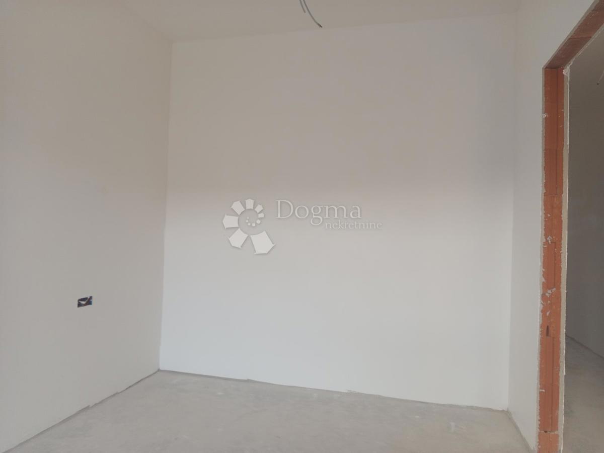 Stanovanje Valdebek, Pula, 93,66m2