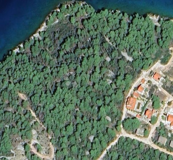 Kmetijsko zemljišče Milna, 6.175m2