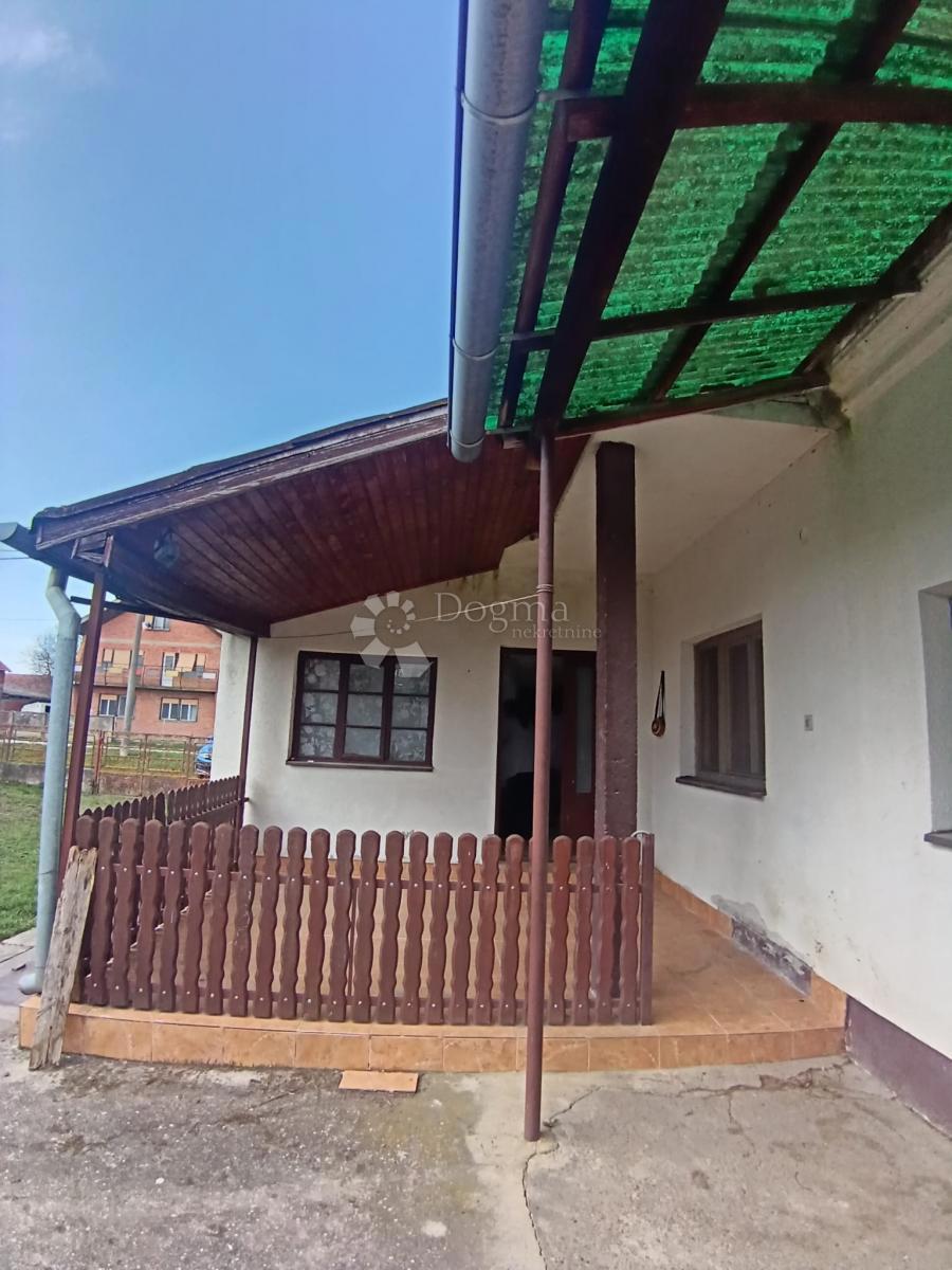 Hiša Zrinj Lukački, Lukač, 100m2