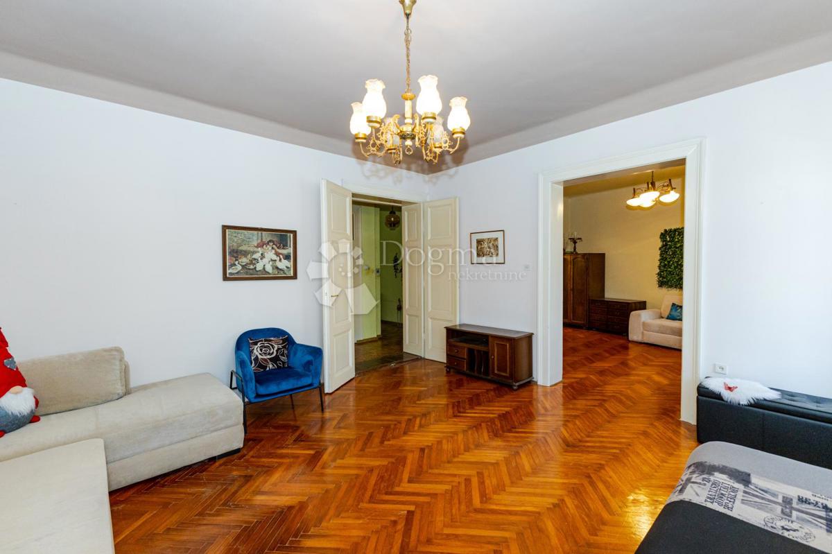 Stanovanje Centar, Varaždin, 92,86m2