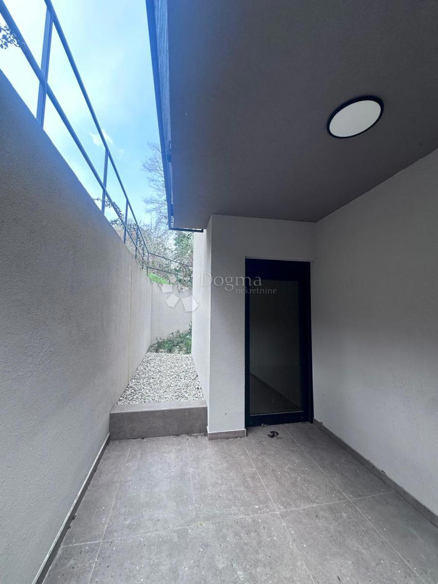 Stanovanje Jelenovac, Črnomerec, 11m2