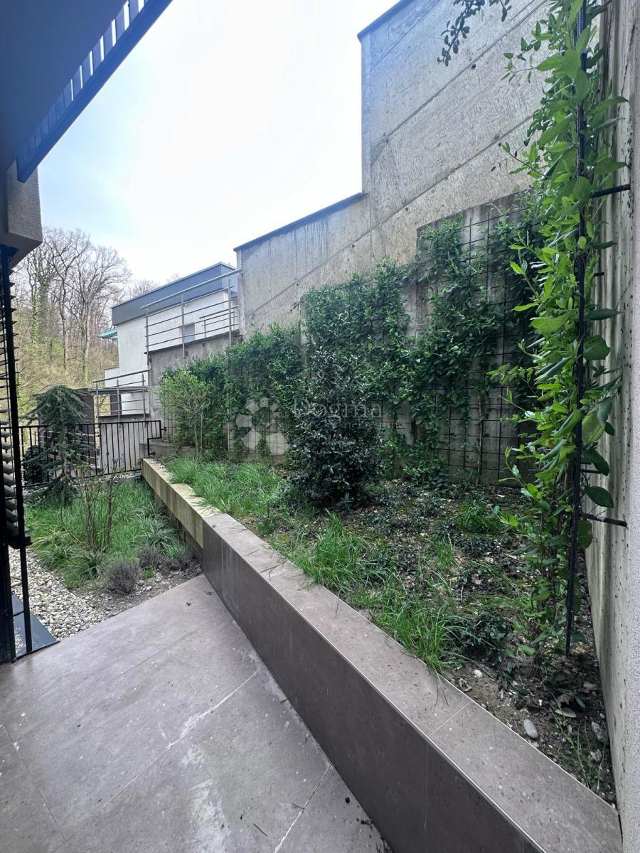 Stanovanje Jelenovac, Črnomerec, 11m2