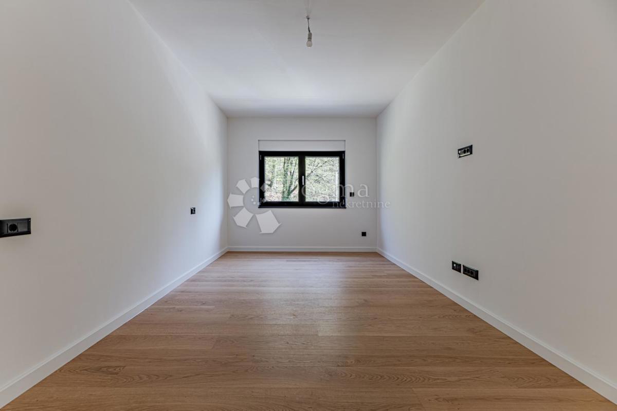 Stanovanje Jelenovac, Črnomerec, 11m2