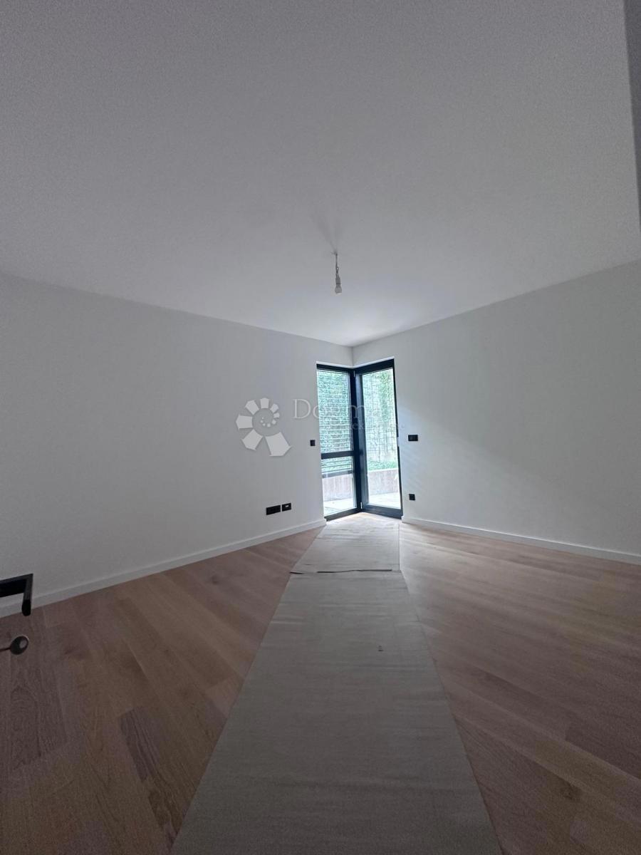 Stanovanje Jelenovac, Črnomerec, 11m2