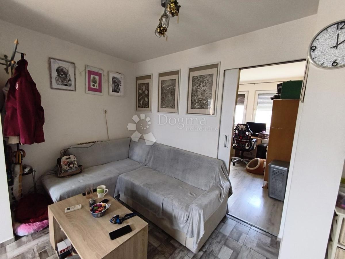 Hiša Jug II, Osijek, 65m2