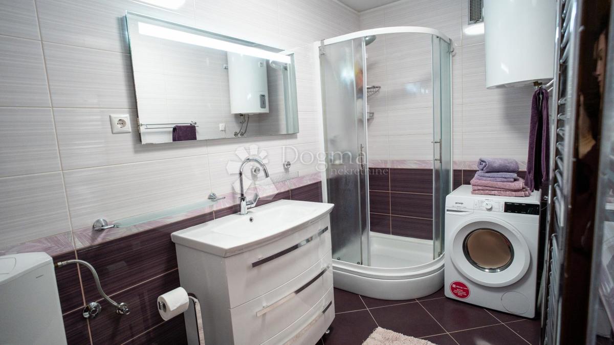 Stanovanje Rovinj, 75m2