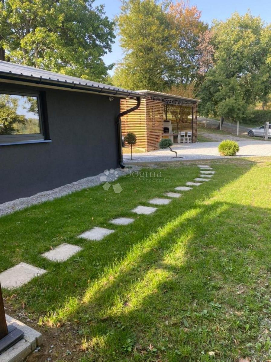 Hiša Kujnik, Oriovac, 130m2