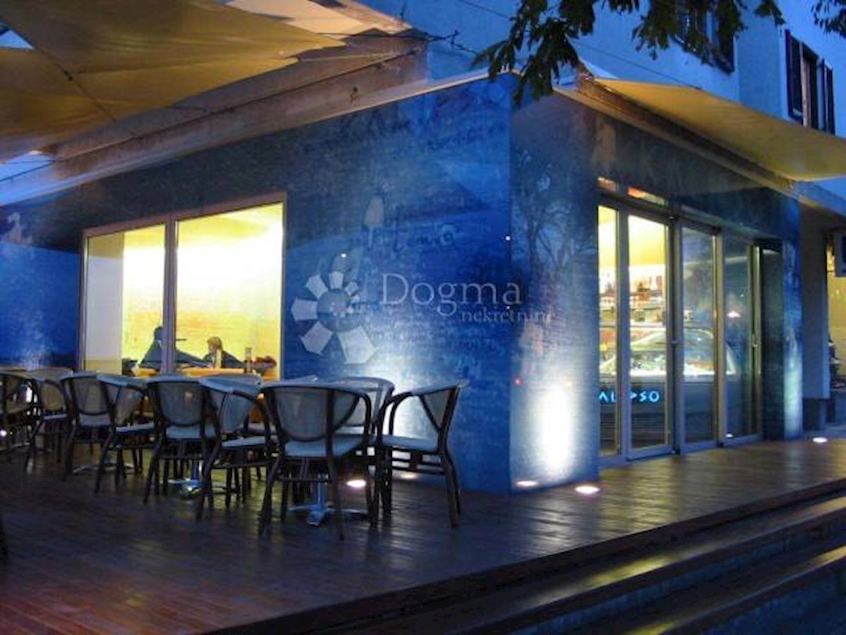 Poslovni prostor Novi Vinodolski, 73m2