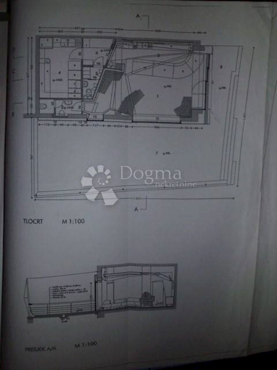 Poslovni prostor Novi Vinodolski, 73m2