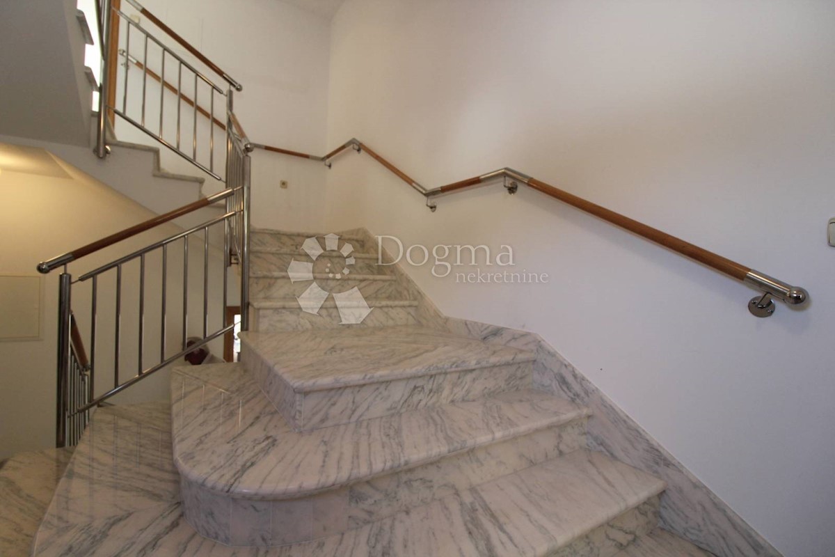 Hiša Dramalj, Crikvenica, 750m2